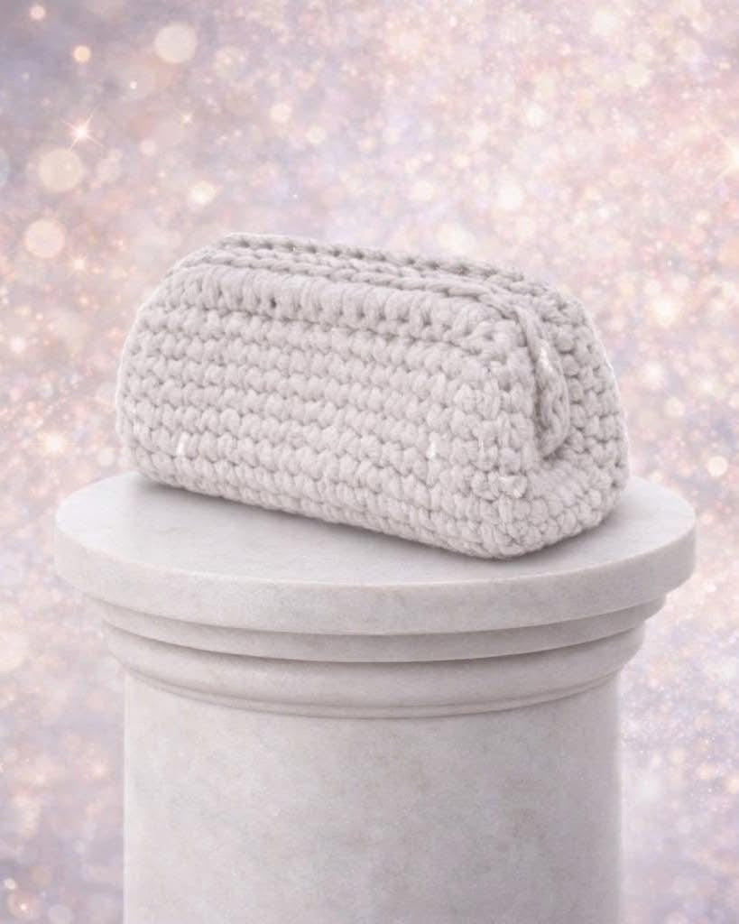 Handmade Crochet Clutch Bag with Metal Frame Closure | Crochet Makeup Bag | Neutral Cosmetic Pouch | Boho Evening Bag